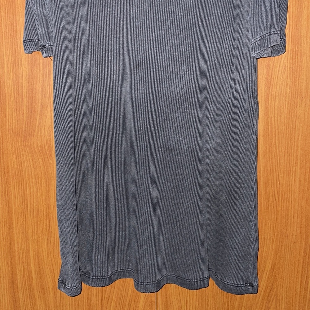 Torrid Ribbed Cold Shoulder Top - Grey - Size M/L - Picture 5 of 11